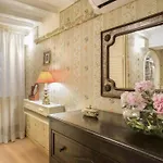 Appartement Luxury With Direct Trevi Fountain View Romantic *