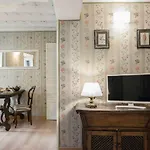 Luxury With Direct Trevi Fountain View Romantic *