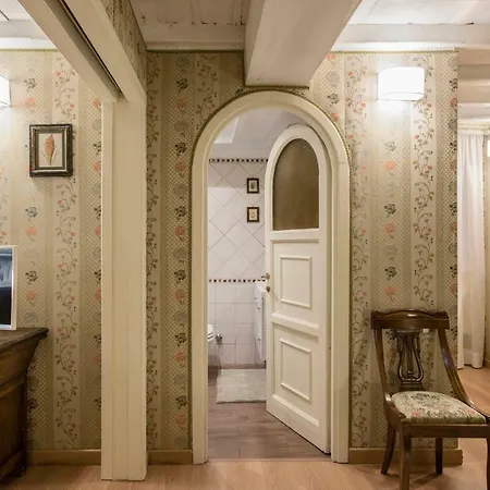 Fontana Di Trevi -appartamento Con Vista Mozzafiato Sulla Fontana Piu Famosa Al -trevinestrome * روما