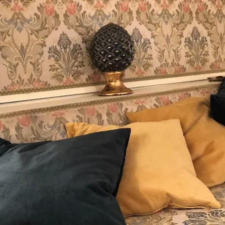 Fontana di Trevi -Appartamento con Vista mozzafiato sulla Fontana più famosa al mondo -Trevinestrome