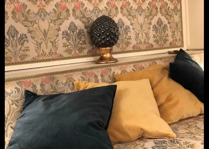 Fontana di Trevi -Appartamento con Vista mozzafiato sulla Fontana più famosa al mondo -Trevinestrome